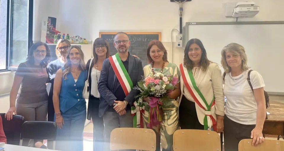 Nereto, il primo giorno di scuola: gli auguri del sindaco